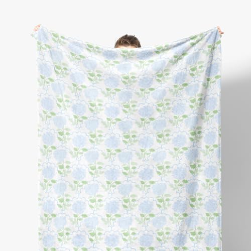 Blue Floral Blanket, Rustic Hydrangea Flower Plant Decorative Throw Blanket for Couch Bed Sofa, Cottagecore Flower Throw Blankets for Living Room Bedroom Decor, 50x60 Inches - color: Color 02