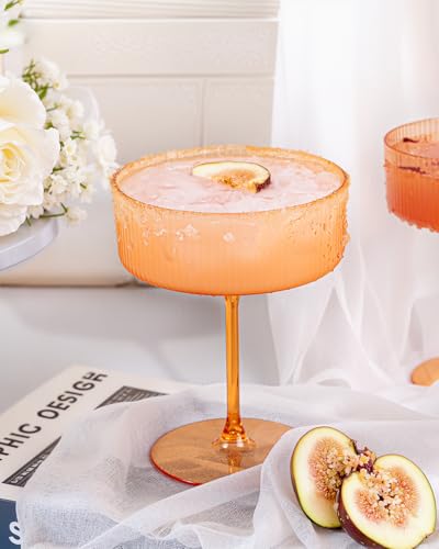 Ciaell 12 Pack Amber Plastic Martini Glasses for Bars Parties | 10 oz Amber Ribbed Coupe Cups, Heavy Duty Plastic, Cocktails Whiskey Margaritas Wine for Weddings Outdoor Gatherings Brunch - color: Amber