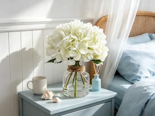 Sumery Hydrangea Artificial Flowers with Vase White Silk Fake Flowers Arrangements in Glass Vase with Faux Water for Home Decor, Wedding, Bathroom, Shelf Decorations, Coffee Table (1, White, 11.8in)