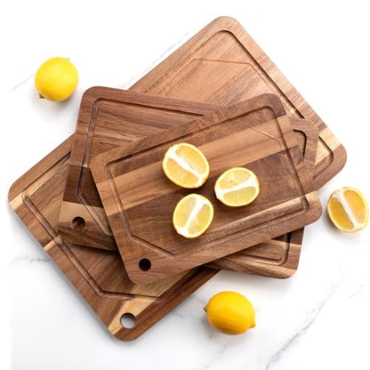 WILLKOMMEN Acacia Wood Cutting Board for Kitchen, 3-Piece Chopping Boards Set with Stand, Juice Groove, Handles & Hanging Holes, Butcher Block for Meat, Vegetables (Small, Medium, Large) - color: Acacia Wood Set of 3 with Hole