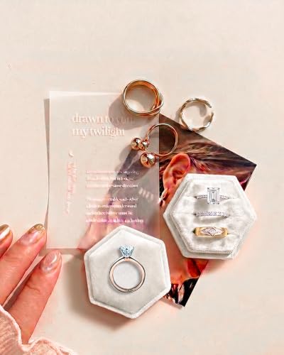 Velvet Jewelry Ring Box, 3 Slots Hexagon Engagement Wedding Ring Holder for Wedding Ceremony Proposal - color: Champagne