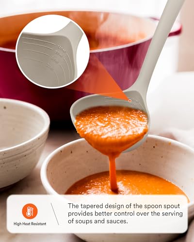 Kitchen Utensils Set, 13PCS Silicone Cooking Utensils, Heat Resistant Kitchen Utensil Spatula Set for Nonstick Cookware, Wooden Handles Kitchen Gadgets Tools Set - color: Khaki