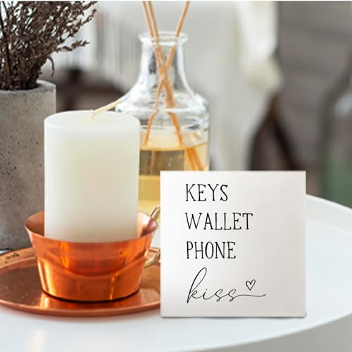 Entryway Wooden Box Sign - Keys Wallet Phone Kiss Wood Box Sign Desk Decor, Entry Way Decor, Entry Way Table Home Decor, 5 X 5 Inches