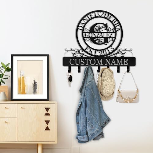 Personalized Key Holder, Family Names & Initial Key Holder Wall Mount | Custom Key Rack Holder for Wall, Metal Key Hooks Monogram Design, Key Hanger for Hallway Bedroom, Anniversary Couple Gift - color: 09 Monogram