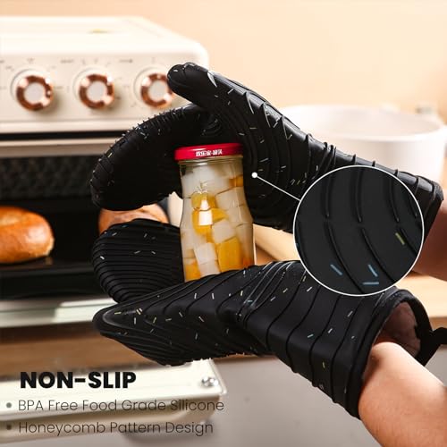 4 Pieces Oven and Pot Holders Mitts of Macaron Color Thickened Non-Slip Silicone Kitchen Gloves, Heat Resistant up to 500F, Essential for Kitchen Baking(makal-HEI) - color: Silicone-black