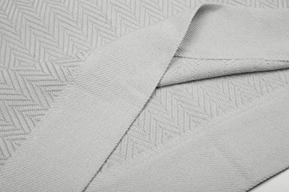 Threadmill Luxury Cotton Blankets for King Size Bed | All-Season Cozy 100% Cotton King Size Blanket | Herringbone Soft Fall Thermal Blanket fits California King Size Bed | Light Grey | 100% Cotton, Herringbone Pattern, 106x92 in, Breathable, All-Season, O