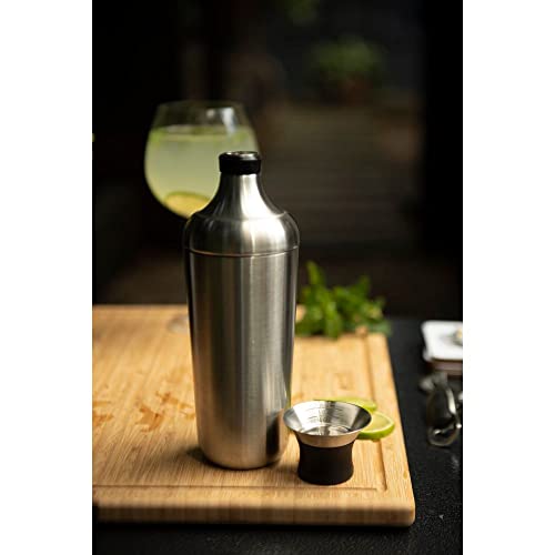 OXO Steel Cocktail Shaker with Strainer, Stainless Finish - 24 oz Capacity | Bar Tool, Easy-Grip Design, Home Bar, Bartending Equipment, Beginner-Friendly, Leak-Proof, Single Wall Shaker