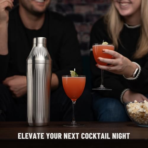 Diamond Edition Hybrid Cocktail Shaker Set, Stainless Steel, 28 oz | Diamond Edition Hybrid Cocktail Shaker Set with Vacuum Insulated Stainless Steel, Built-in Strainer, 28 oz - color: Stainless Steel