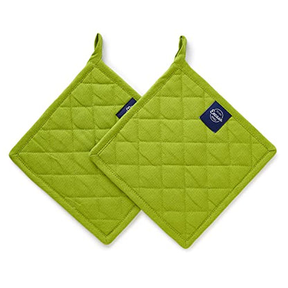 Encasa XO Pot Holders, Quilted Kitchen Hot Pads 8"x8" Lime Green | 100% Heavyweight Cotton | Quilted Insulation | Multipurpose Trivets & Hot Pads | Hanging Loop | Set of 2 - color: Lime Green