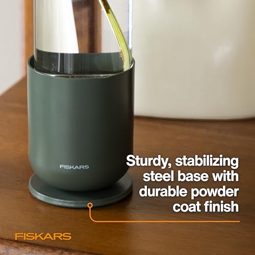 Fiskars 5oz Plant Propagator Glass Vase for Hydroponic Indoor Gardening | Single Vase with Metal Stand for Rooting Cuttings, Houseplants & Decor, Straight Sided Flute for Safe Root Removal, Clear