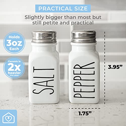 Farmhouse Ceramic Salt and Pepper Shakers Set with Extra Lids. 100% Stoneware Salt and Pepper Shaker Set. White Pepper and Salt Shaker with Lid x4. Kitchen Salt Pepper Shaker Set - color: White/White