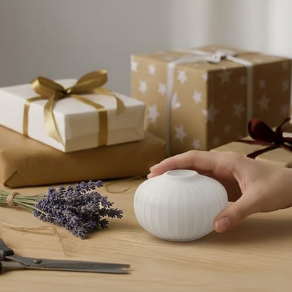 Kahler Hammershoi Tealight Holder | White Porcelain | 3.9 Inch - color: White, size: 6,5 x 10 cm