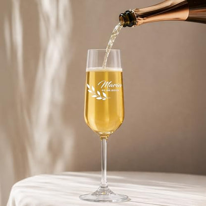 Personalized Champagne Flutes with Names – Minimal Laurel Design Engraved Wedding Glasses, Custom Name & Date Champagne Flute, Wedding Toast Glasses (Champagne Flutes-D6) - color: Champagne Flutes-D6