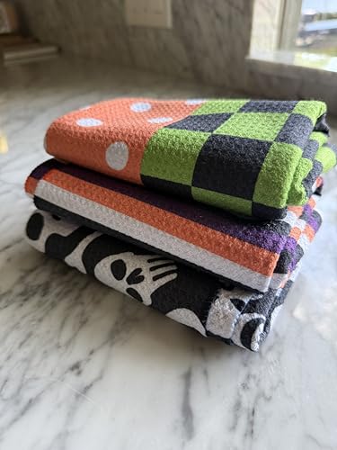 Kitchen Towels, Dish Towels for Kitchen, 3 Pc Kitchen Towel Set | Microfiber Waffle Towels, 16 x 26 inches, with Hanging Loops, Reusable Tea Towels, Cute Kitchen Towels - 3 Pack - color: Halloween Multi