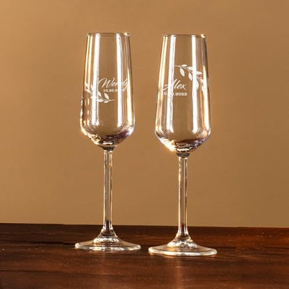 Personalized Champagne Flutes with Names – Minimal Laurel Design Engraved Wedding Glasses, Custom Name & Date Champagne Flute, Wedding Toast Glasses (Champagne Flutes-D6) - color: Champagne Flutes-D6