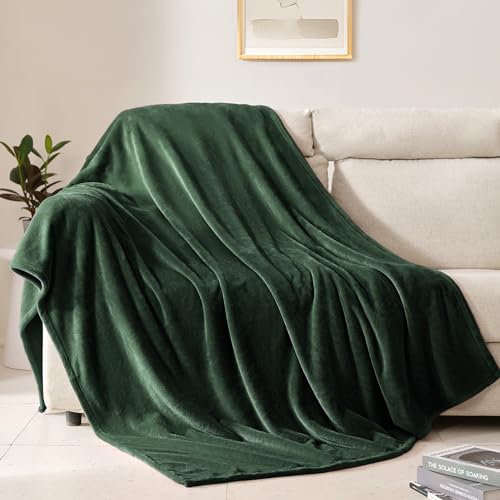 BEAUTEX Fleece Throw Blanket for Couch Sofa Bed Soft Fuzzy Plush | Luxury Flannel Lap Blanket, Super Cozy & Comfy for All Seasons (Emerald Green, 50" x 60") - color: Emerald Green, size: Throw