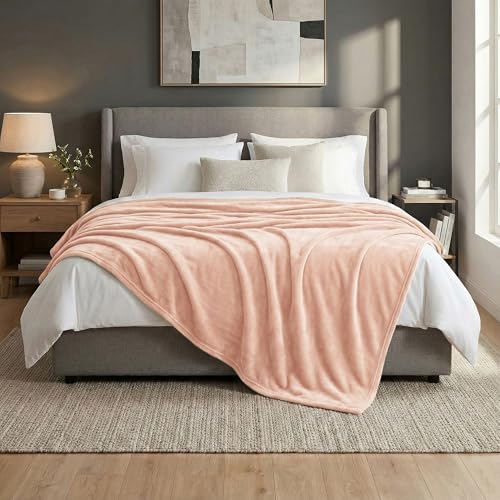 Americanflat 90x90 Fleece Throw Blanket - Soft and Breathable Throw Blanket for Couch, Bed, Chair - Oversized Fleece Blankets Perfect for Home, Bedroom, or Outdoor Use - Pink - color: Pink, size: 90x90
