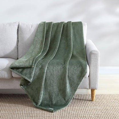 Eddie Bauer - Blanket, Super Soft Reversible Sherpa & Brushed Fleece Bedding, Throw Blankets for Couch, Ideal for Lounging (Ultra Lux Solid Green) - color: Ultra Lux Solid Green