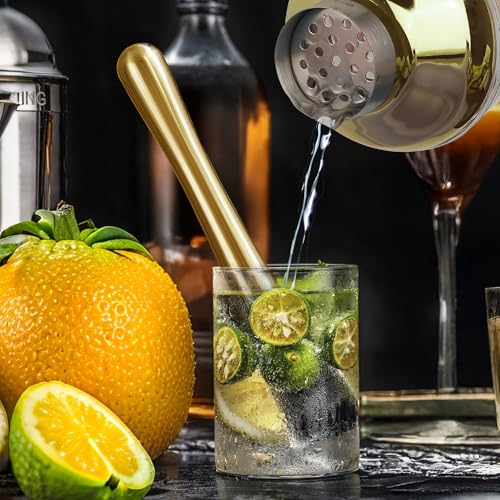 Glass Cocktail Shaker, 17oz Leak-Proof Martini Shaker with Built-in Strainer, Thick Ribbed Drink Shaker Bar Tool for Home Bartending and Aesthetics, Gold - color: Gold