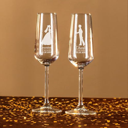 Personalized Bride and Groom Champagne Flutes – Engraved Wedding Glasses with Silhouette Design, Custom Names & Date, Wedding Toast Glasses (Champagne Flutes-D4) - color: Champagne Flutes-D4