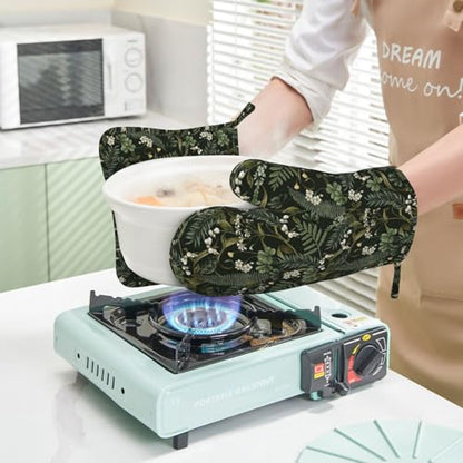 Botanical Oven Mitts and Pot Holders Sets Silicone White Flowers Berries and Leaves Kitchen Oven Mitts Hot Pads Heat Resistant Potholders Kitchen Mitts Set for Baking BBQ Cooking - color: Black White