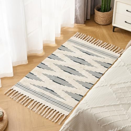 Boho Runner Rug Washable Hallway Rug Runner, Tufted Cotton Woven Farmhouse Area Floor Mat for Bedroom, Modern Diamond Entryway Carpet with Tassels (Grey, 2.3'x3.7') - size: 2'4" x 3'9" (Rectangular)
