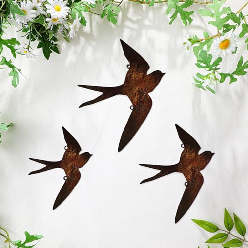 Kathfly 3 Pcs Rusty Metal Birds Outdoor Garden Art Farmhouse Rustic Bird Wall Ornaments Decor Vintage Metal Statue Wall Art for Fence Yard Decoration Outdoor and Garden 8.27", 7.09", 5.91"