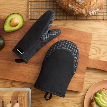 KITCHENAID Gourmet Series Gridlines Mini Oven Mitts 2-Pack Set, Heat Resistant up to 600°F, Soft Silicone Grip, Magnetic Cuff, Matte Black, 5.5"x9" - color: Matte Black