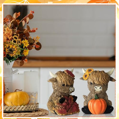 Wesiti 2 Pcs Fall Highland Cow Figurines Decor, Pumpkin Maple Leaf | Autumn Gnomes, Scottish Resin Statue, Calf Lovers Gifts for Thanksgiving, Home Garden Kitchen Office Table Shelf Tiered Tray - style: Fall