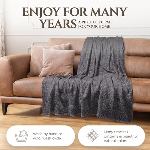 Cashmere Blanket – Hand Woven 100% Pure Wool Throw Blanket, 135 x 270 cm – Plain Cozy, and Soft Blanket for Bed, Sofa, or Couch - Made in Nepal - color: Black Grey