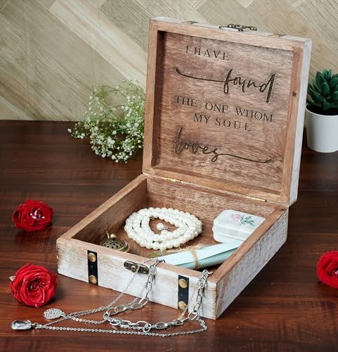 Wedding Keepsake Box with Lids Bridal Arranger Memory Storage Box Bridal Shower Gifts Wooden Wedding Engagement Couples Gifts 7X7X3 Inches Mr and Mrs (WHITE)