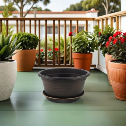 TEHAUX Resin Planter Pot with Saucer and Drainage Holes, 10 Inch Modern Indoor Flower Pot for Living Room Houseplants, Portable and Sturdy Pp Resin Garden Planter for Balcony