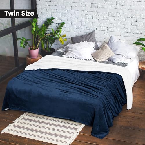 Utopia Bedding Sherpa Blanket Twin Size (Navy, 90x66 Inches) - Soft Lightweight Plush Fleece Reversible Winter Blanket for Bed, Sofa, Couch, Camping and Travel - color: Navy, size: Twin (90x66 Inch)