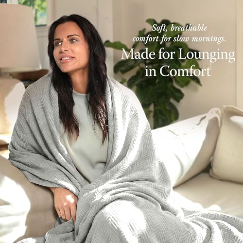 Threadmill Luxury Cotton Blankets for King Size Bed | All-Season Cozy 100% Cotton King Size Blanket | Herringbone Soft Fall Thermal Blanket fits California King Size Bed | Light Grey | 100% Cotton, Herringbone Pattern, 106x92 in, Breathable, All-Season, O