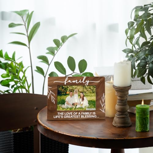 Family Gifts, Wooden Picture Frame - The Love of a Family is Life's Greatest Blessing, Gift for Dad, Mom, Grandparents, Father, From Son, Daughter, Rustic Photo Frames 4 x 6-Nature Wood Texture A1 - color: Color 02