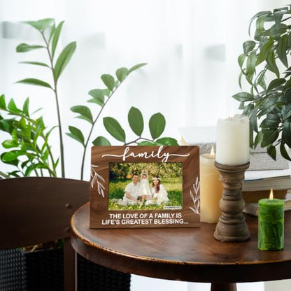 Family Gifts, Wooden Picture Frame - The Love of a Family is Life's Greatest Blessing, Gift for Dad, Mom, Grandparents, Father, From Son, Daughter, Rustic Photo Frames 4 x 6-Nature Wood Texture A1 - color: Color 02