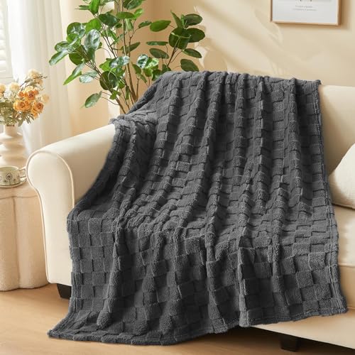 NEWCOSPLAY 3D Checkered Flannel Throw Blanket, Dark Grey, 50"x70" | Super Soft Cute Lightweight Decorative Premium Silky Fleece Blanket for Couch Sofa Bed, Gift for Women Men, All Season Use - color: Dark Grey Checkered, size: Throw(50"x70")