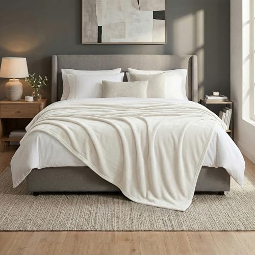 Americanflat 90x90 Fleece Throw Blanket - Soft and Breathable Throw Blanket for Couch, Bed, Chair - Oversized Fleece Blankets Perfect for Home, Bedroom, or Outdoor Use - White - color: White, size: 90x90