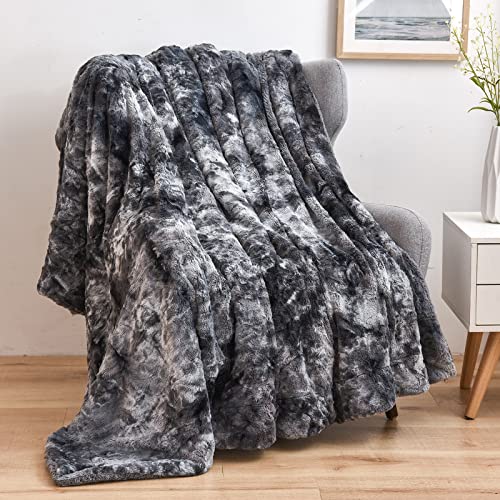 NEWCOSPLAY Faux Fur Sherpa Throw Blanket for Couch, Grey, 40"x50" | Super Soft Cozy Fuzzy Plush Warm Thick Decorative Non-Heated Blanket for Sofa Bed, Gift for Women Men, All Season Use - color: Grey, size: Throw(40"x50")
