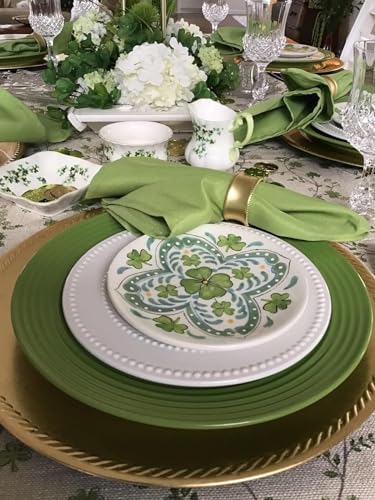 PLOYMONO Apple Green Cloth Napkins - 8 Pack 17" x 17" Polyester Napkins | Heavy Duty 180 GSM Cloth Napkins with Hemmed Edges - Great for Restaurants, Weddings, Parties, Banquets Dinner - color: Grass Green