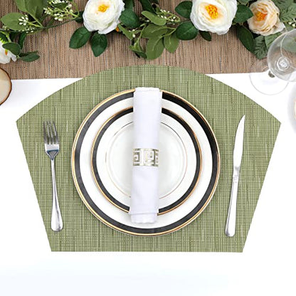 SHACOS Large Size Wedge Shape Placemats with Centerpiece Round Mat Set of 5 Round Table Place Mats Washable Dining Table Placemats Reversible, Green - color: Green