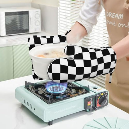 Black White Check Plaid Oven Mitts and Pot Holders Sets Silicone Black and White Checkered Plaid Kitchen Mitts Potholders Heat Resistant 4Pcs Oven Gloves Hot Pads for Cooking Grilling - color: Black White Buffalo Plaid
