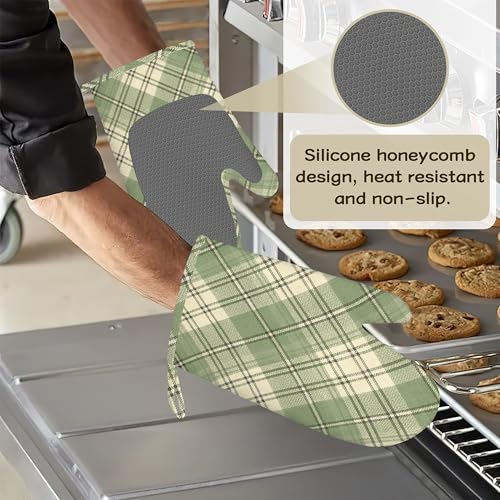 Green Plaid Oven Mitts and Pot Holders Set of 4, Heat Resistant Non Slip Kitchen Gloves Hot Pads, Chef Cooking Baking Gifts for Women Bakers, Kitchen Gifts for Cooking Lover Cooks Mom - color: Green Plaid