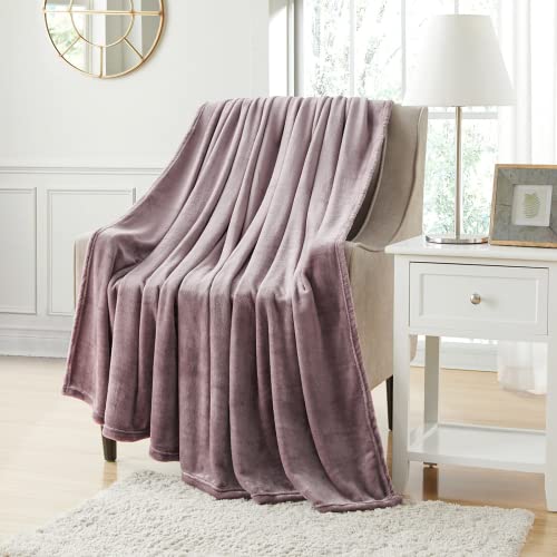 BOURINA Flannel Throw Blanket Fleece Throw Bed Blanket,Lavender 60x80inch | This fleece throw blanket feel soft.Double-sided fluffy texture provides comfort for relaxing on the couch, bed, or sofa. - color: Lavender, size: 60"x80"
