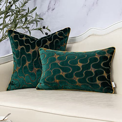 Green Square Throw Pillow Cover Wavy Velvet Cushion Cover Modern Zippered Pillowcase for Sofa Couch Bedroom Living Room Chair, 18 x 18 Inch - color: Green, size: 18" x 18" (Pack of 1)