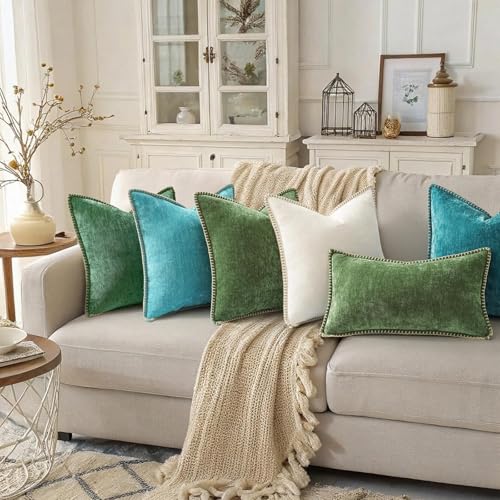 decorUhome Chenille Soft Throw Pillow Covers 20X20 Set of 2, Forest Green,Boucle Plaid Check Faux Fur Throw Pillow Covers 20x20 Inch Set of 2, Autumnal