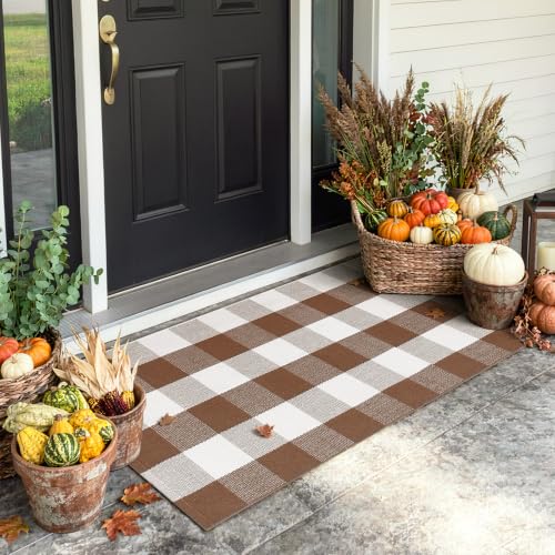 Uphome Bufflo Plaid Outdoor Rug 2'x4.3', Fall Decor Checkered Front Door Mat, Indoor Outdoor Farmhouse Cotton Porch Rug for Layered Door Mats, Washable Brown Carpet Runner for Patio Entryway - color: Brown, size: 2'x4'3''
