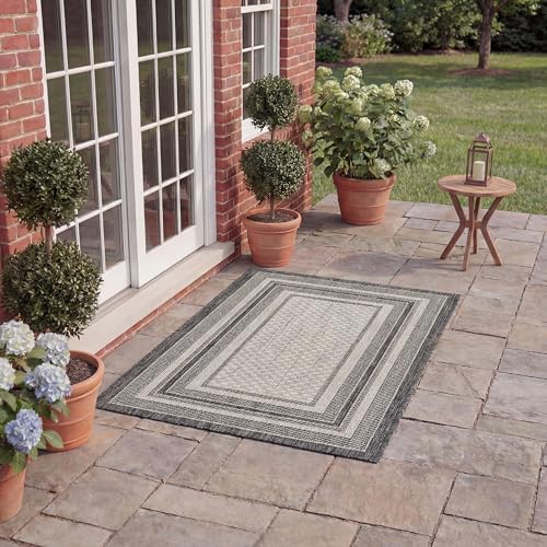 SAFAVIEH Courtyard Outdoor Accent Rug 2'3"x5', Light Grey CY8475-37612 - color: Light Grey/Black, size: 2'3" x 5' (Rectangular)