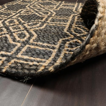 Soft Indoor Area Rug 2'x3' – 100% Polyester Non-Slip Small Accent Rug for Bedroom, Living Room, Entryway, Bathroom – Machine Washable Modern Carpet Floor Mat (1, #18) - color: #18