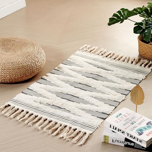 Boho Runner Rug Washable Hallway Rug Runner, Tufted Woven Cotton Farmhouse Area Floor Mat for Bedroom, Modern Diamond Entryway Carpet with Tassels (Grey, 2'x3') - size: 2' x 3' (Rectangular)